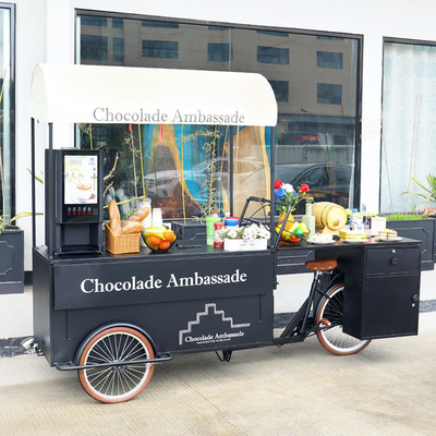 Camioneta de alimentos multifuncional de 3 puertas más fría y más cálida para tiendas de ropa