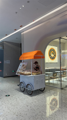 Triciclo multifuncional para la entrega de alimentos en fábricas de alimentos y bebidas Un cambio de juego