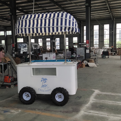 La experiencia de helado de servicio blanda definitiva: Carritos de servicio de comida para furgonetas al aire libre