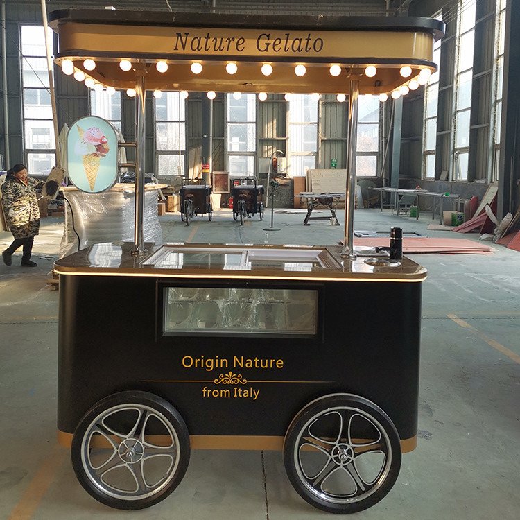 2024 nuevo tipo Carro móvil italiano de helados con congelador de exhibición Carro de helados
